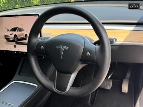 Tesla Model Y (Dual Motor) Long Range SUV 5dr Electric Auto 4WDE (384 bhp) 11
