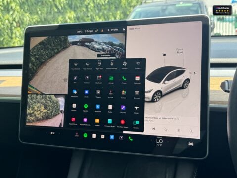 Tesla Model Y (Dual Motor) Long Range SUV 5dr Electric Auto 4WDE (384 bhp) 27