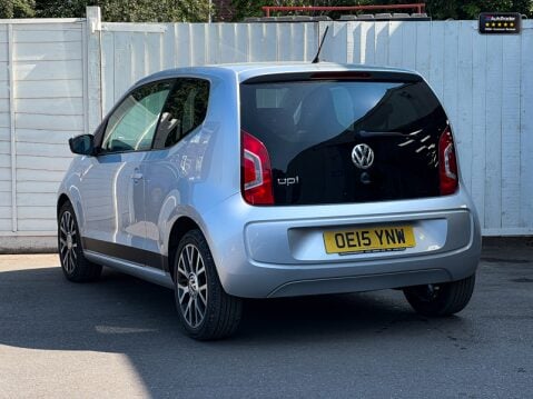 Volkswagen Up 1.0 Groove up! Hatchback 3dr Petrol Manual Euro 5 7