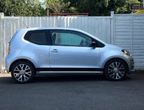 Volkswagen Up 1.0 Groove up! Hatchback 3dr Petrol Manual Euro 5 5