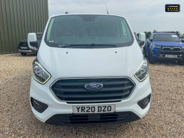 Ford Transit Custom Crew Cab AUTO LWB L2H1 320 Limited Alloys Air Con Sensors EURO 6 4