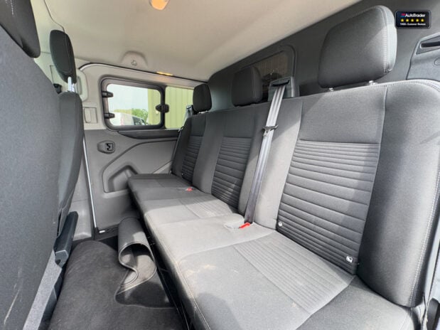 Ford Transit Custom Crew Cab AUTO LWB L2H1 320 Limited Alloys Air Con Sensors EURO 6 12