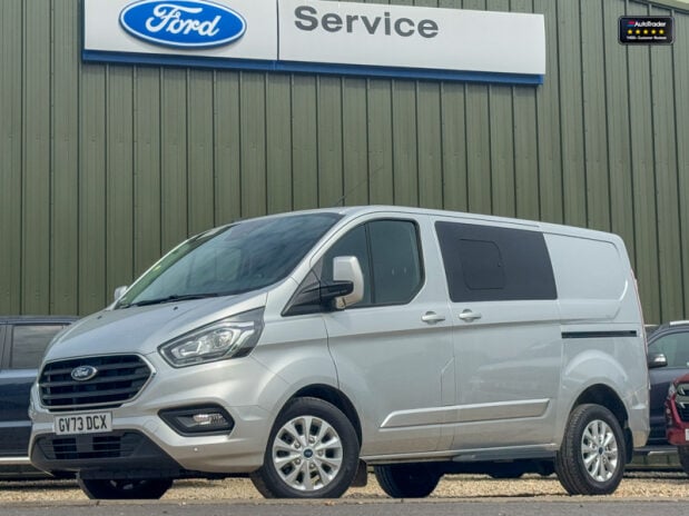 Ford Transit Custom Crew Cab SWB L1H1 AUTO 300 Limited Air Con Cam Sensors EURO 6 NO VAT 2