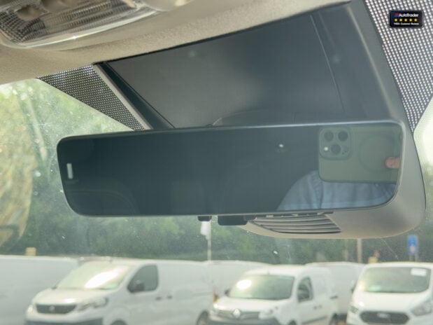Ford Transit Custom Crew Cab SWB L1H1 AUTO 300 Limited Air Con Cam Sensors EURO 6 NO VAT 31