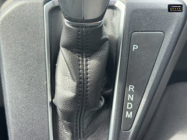 Ford Transit Custom Crew Cab SWB L1H1 AUTO 300 Limited Air Con Cam Sensors EURO 6 NO VAT 40