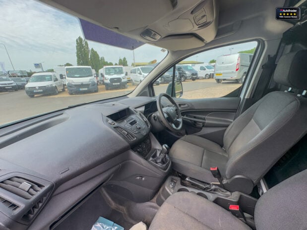 Ford Transit Connect LWB L2H1 Low Roof 210 EURO 6 12