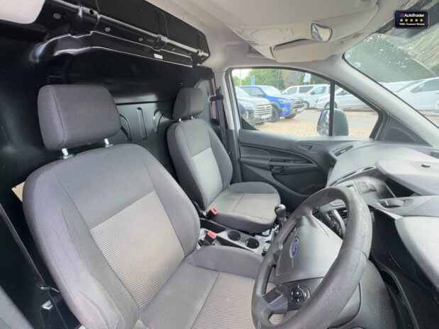 Ford Transit Connect LWB L2H1 Low Roof 210 EURO 6 14