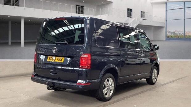 Volkswagen Transporter Crew Cab AUTO SWB L1H1 Air Con Cam Sensors Kombi Highline EURO 6 NO VAT 4