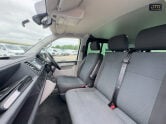 Volkswagen Transporter Crew Cab AUTO SWB L1H1 Air Con Cam Sensors Kombi H 15