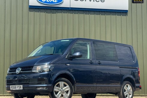 Volkswagen Transporter Crew Cab AUTO SWB L1H1 Air Con Cam Sensors Kombi H