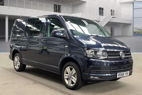 Volkswagen Transporter Crew Cab AUTO SWB L1H1 Air Con Cam Sensors Kombi Highline EURO 6 NO VAT