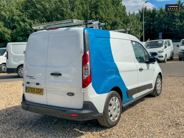 Ford Transit Connect SWB L1H1 PETROL Low Roof 200 Base Parking Sensors EURO 6 6