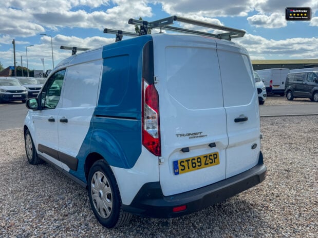 Ford Transit Connect SWB L1H1 PETROL Low Roof 200 Base Parking Sensors EURO 6 10