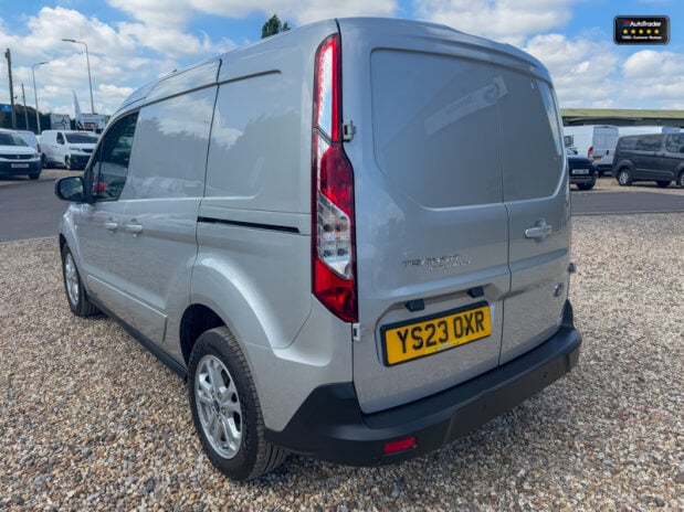 Ford Transit Connect SWB L1H1 240 Limited Air Con Alloys Cruise Sensors EURO 6 10