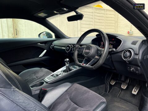 Audi TT 2.0 TDI ultra S line Coupe 3dr Diesel Manual Euro 6 (s/s) (184 ps) 14