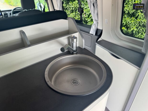 Ford Transit Custom Nugget Camper Auto Camera 4 Berth 4 Belts Kitchen Pop Top EURO 6 13