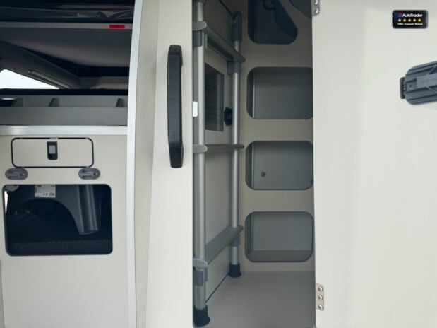 Ford Transit Custom Nugget Camper Auto Camera 4 Berth 4 Belts Kitchen Pop Top EURO 6 30