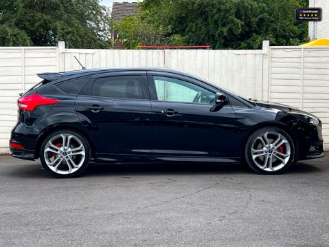 Ford Focus 2.0 TDCi ST-3 Hatchback 5dr Diesel Manual Euro 6 (s/s) (185 ps) 5