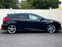 Ford Focus 2.0 TDCi ST-3 Hatchback 5dr Diesel Manual Euro 6 (s/s) (185 ps) 5