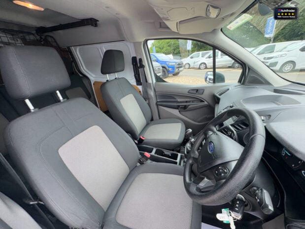 Ford Transit Connect Crew Cab LWB L2H1 230 Base Dciv Tdci Air Con EURO 6 17