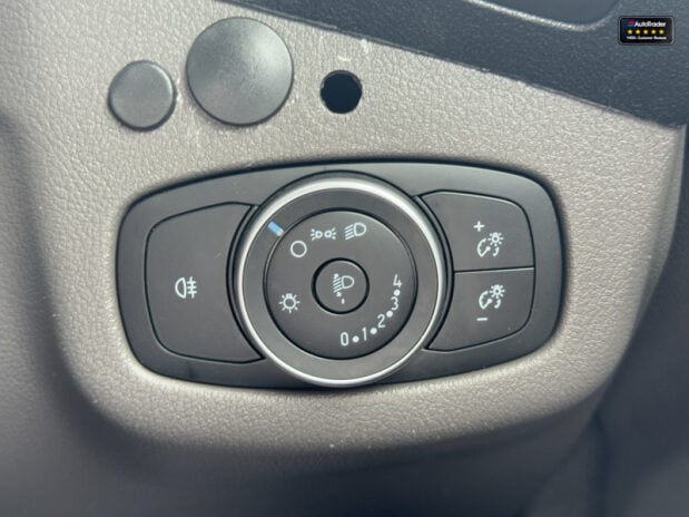 Ford Transit Connect Crew Cab LWB L2H1 230 Base Dciv Tdci Air Con EURO 6 25