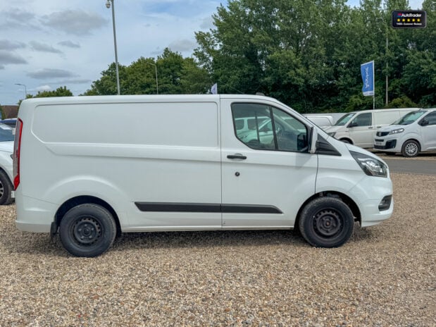 Ford Transit Custom SWB L1H1 low Roof 300 Trend Side Door EURO 6 5