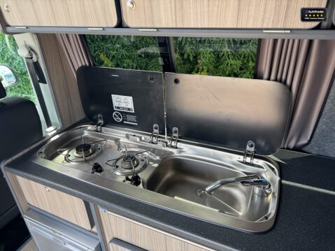 Volkswagen Transporter 4 Belts|4 Berth|Gas Hob|Fridge|Pop Top|The Campervan Factory 10