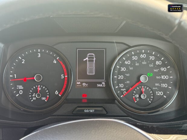 Volkswagen Grand California Tdi (EX71 CZA) 27
