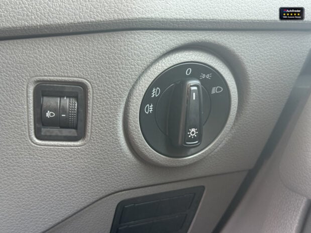 Volkswagen Grand California Tdi (EX71 CZA) 28