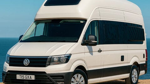 Volkswagen Grand California AUTO|600|4 Belt|4 Berth|Double Gas Hob| Fridge|Sink|Battery 