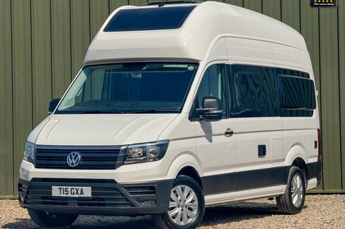 Volkswagen Grand California 600|4 Belt|4 Berth|Double Gas Hob| Fridge|Sink|Bathroom|Reverse Camera