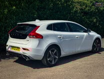 Volvo V40 2.0 D3 R-Design Lux Nav Hatchback 5dr Diesel Manual Euro 5 (s/s) (150 ps) 26