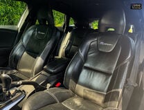 Volvo V40 2.0 D3 R-Design Lux Nav Hatchback 5dr Diesel Manual Euro 5 (s/s) (150 ps) 7
