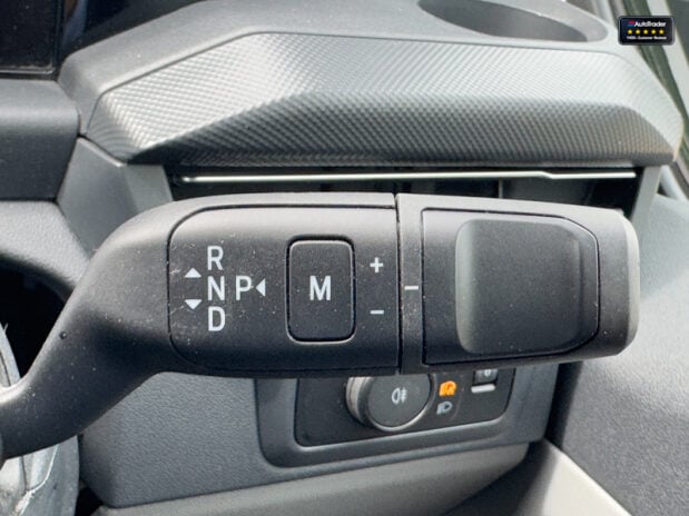 Ford Transit Custom AUTO LWB L2H1 280 Limited Air Con Cam Cruise Sensors EURO 6 25