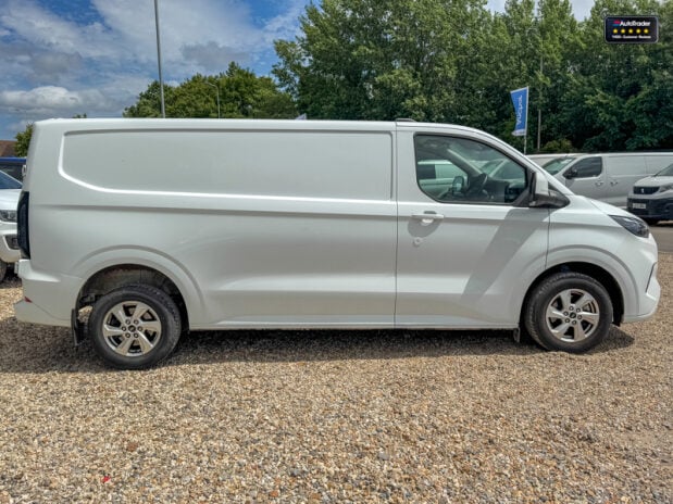 Ford Transit Custom 280 Limited L2H1 P/V Ecoblue 5