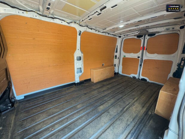 Ford Transit Custom 280 Limited L2H1 P/V Ecoblue 11