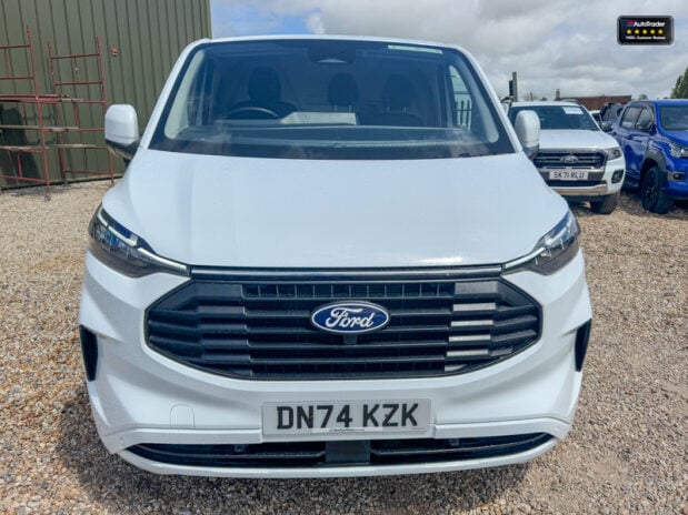Ford Transit Custom AUTO LWB L2H1 Limited Air Con Cam Cruise Sensors EURO 6 3