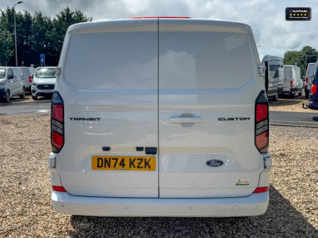 Ford Transit Custom AUTO LWB L2H1 Limited Air Con Cam Cruise Sensors EURO 6 7