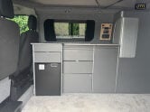 Ford Transit Custom 300 Limited|Pop Top|2 Berth|3 Belts|Fridge|Hob|Ideal for Bikes|Euro 6 8