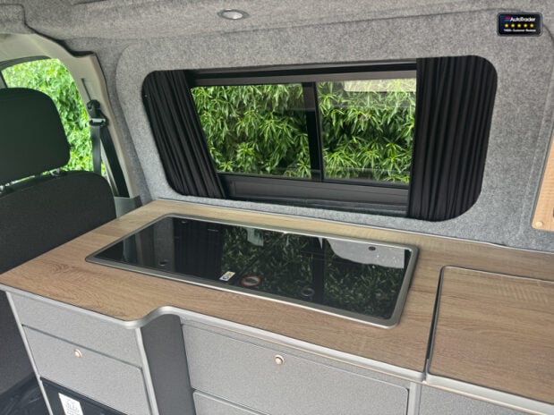 Ford Transit Custom 300 Limited|Pop Top|2 Berth|3 Belts|Fridge|Hob|Ideal for Bikes|Euro 6 9