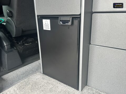 Ford Transit Custom 300 Limited|Pop Top|2 Berth|3 Belts|Fridge|Hob|Ideal for Bikes|Euro 6 12