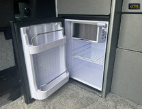 Ford Transit Custom 300 Limited|Pop Top|2 Berth|3 Belts|Fridge|Hob|Ideal for Bikes|Euro 6 13