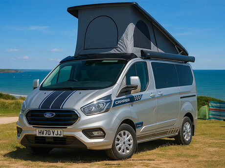 Ford Transit Custom 300 Limited|Pop Top|2 Berth|3 Belts|Fridge|Hob|Ide