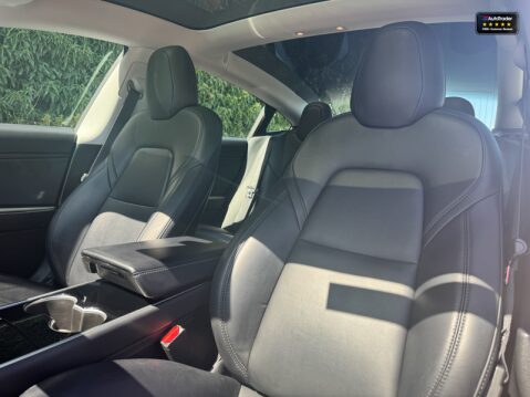 Tesla Model 3 (Sold) (Dual Motor) Performance Saloon 4dr Electric Auto 4WDE (Performance 9