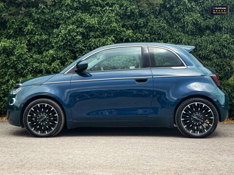 Fiat 500e 42kWh La Prima Hatchback 3dr Electric Auto (118 ps) 5