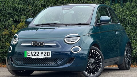 Fiat 500e 42kWh La Prima Hatchback 3dr Electric Auto (118 ps) 