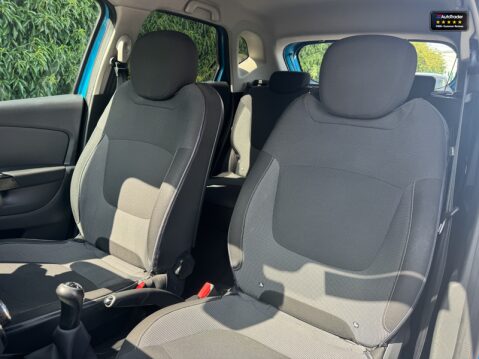 Renault Captur 1.5 dCi ENERGY Dynamique S MediaNav SUV 5dr Diesel 7