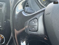 Renault Captur 1.5 dCi ENERGY Dynamique S MediaNav SUV 5dr Diesel 11