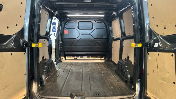 Ford Transit Custom 340 Limited P/V Ecoblue 4