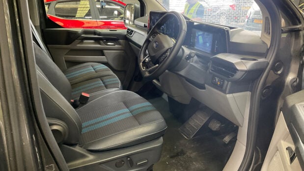 Ford Transit Custom 300 Sport L2H1 P/V Ecoblue 9